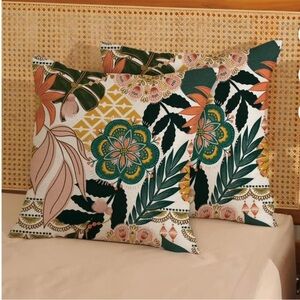 Boho Floral Pattern Throw Pillow Covers (2)